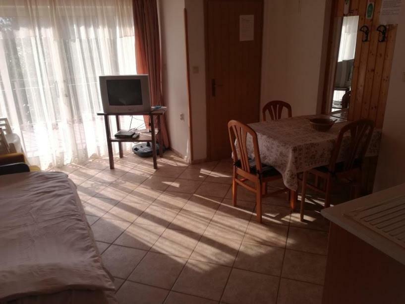 Apartmani Marijana Selce Exteriör bild