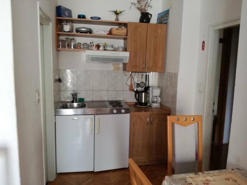 Apartmani Marijana Selce Exteriör bild